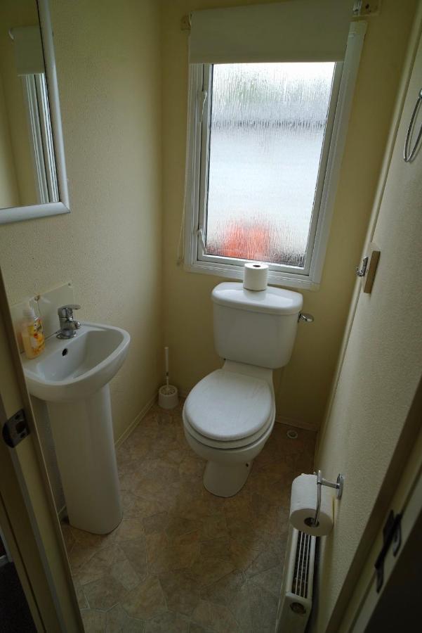 Villa Manor Park Hunstanton Pets Go Free Linen Included Exterior foto